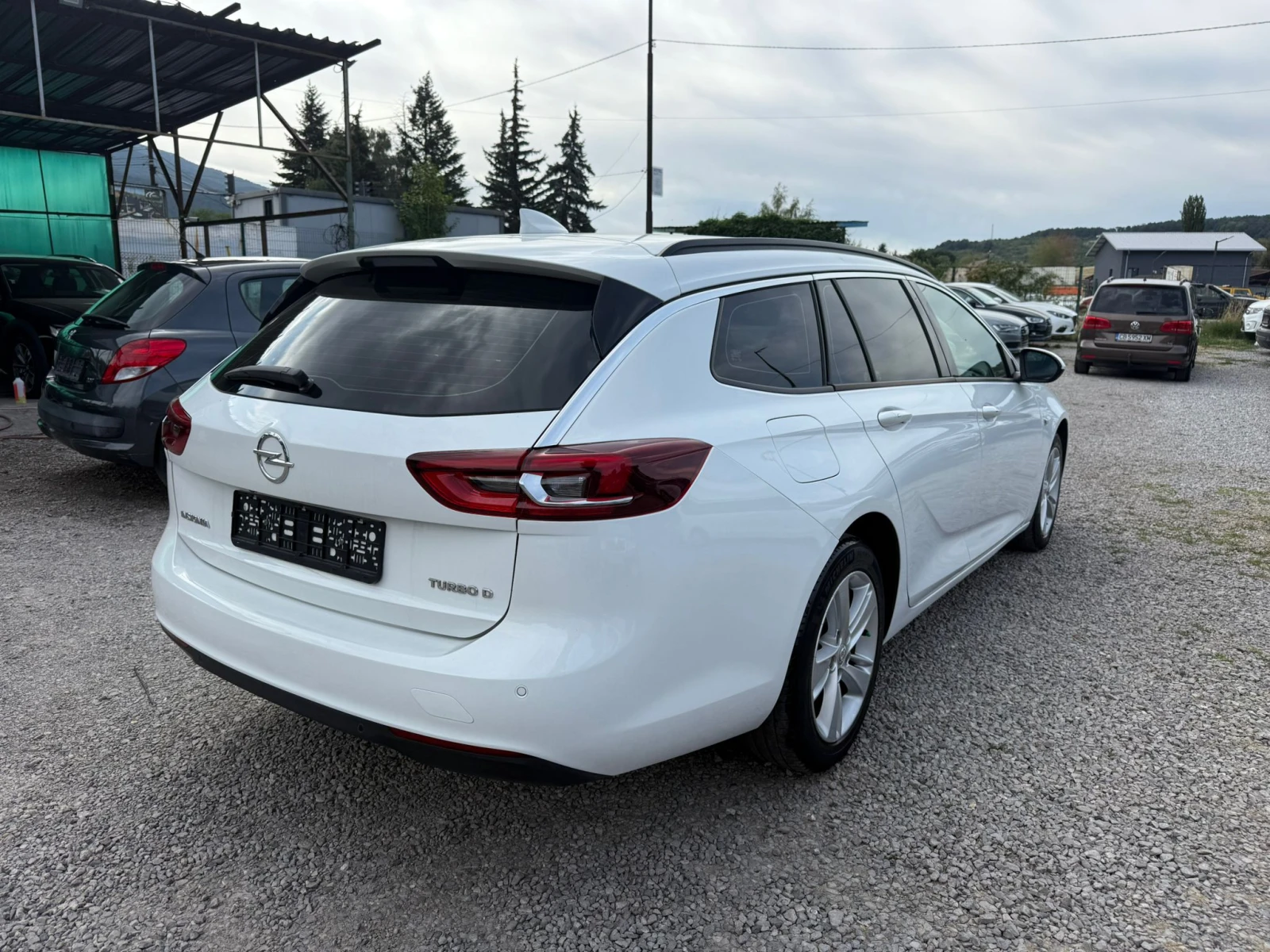 Opel Insignia 1.6cdti* 115ks*  - изображение 4