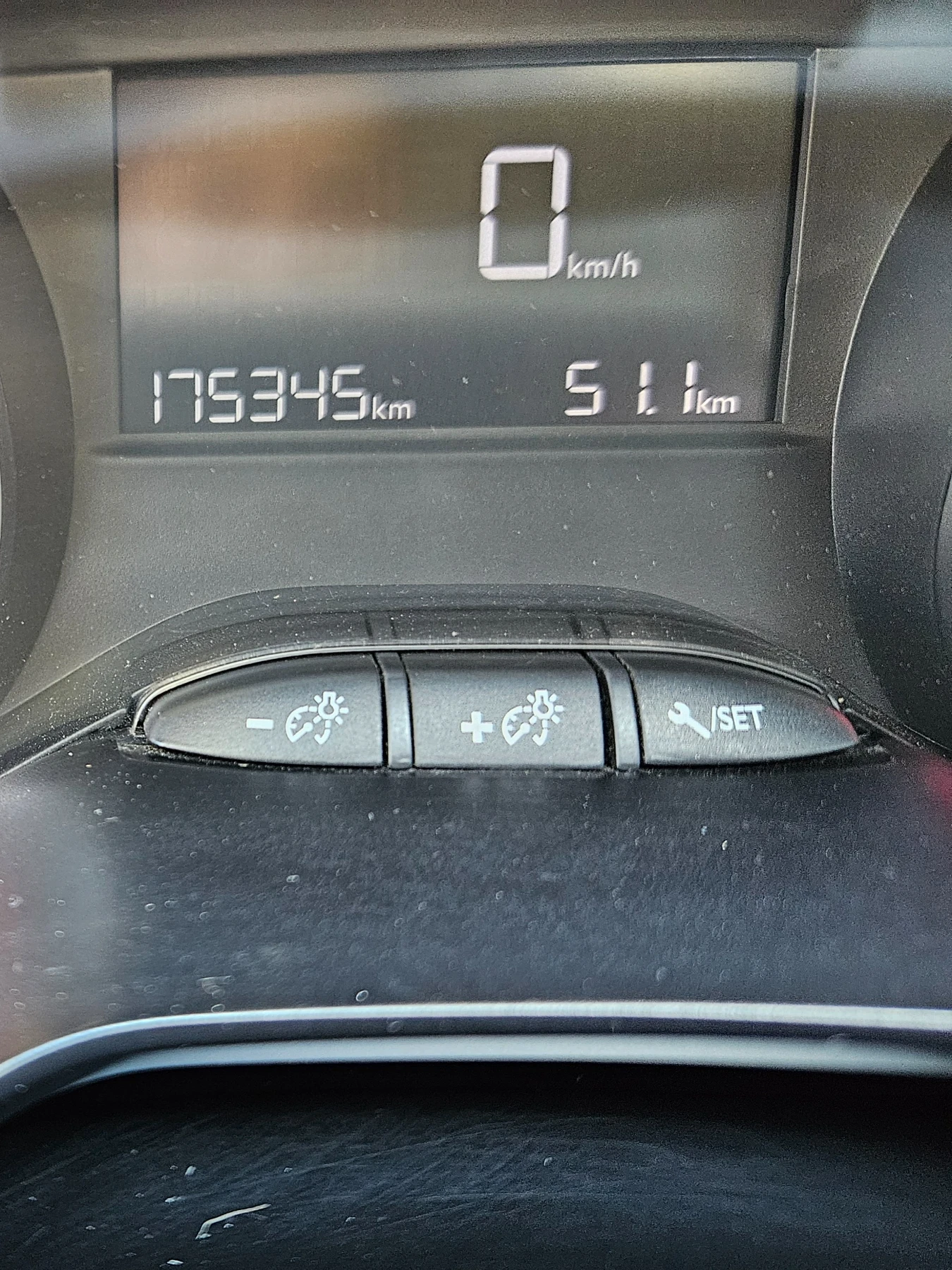 Peugeot 208 1.4 HDI EURO5  | Mobile.bg   14