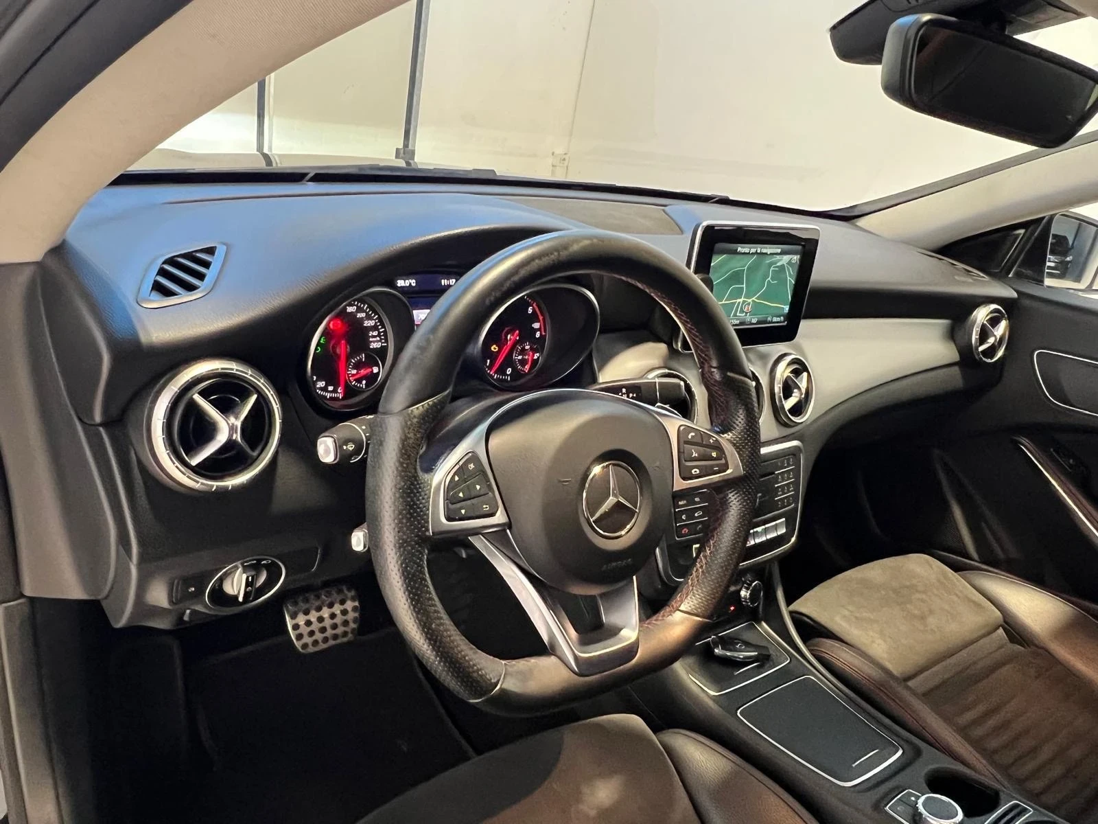 Mercedes-Benz CLA 220 AMG-PAKET, FACE, KAMERA | Mobile.bg � ����������� 13