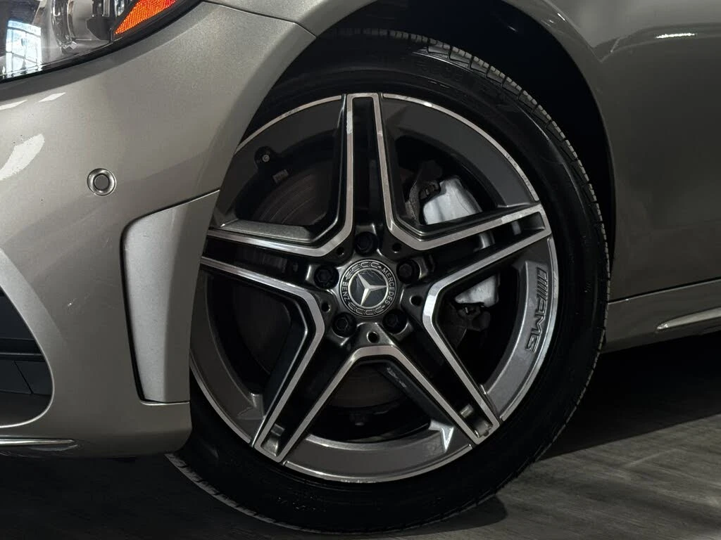 Mercedes-Benz C 300 * АВТО КРЕДИТ* ЦЕНА ДО БГ * СЕРВИЗНА ИСТОРИЯ *  - изображение 4