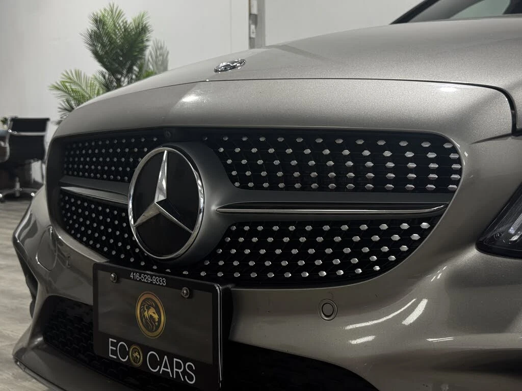 Mercedes-Benz C 300 * АВТО КРЕДИТ* ЦЕНА ДО БГ * СЕРВИЗНА ИСТОРИЯ *  - изображение 3