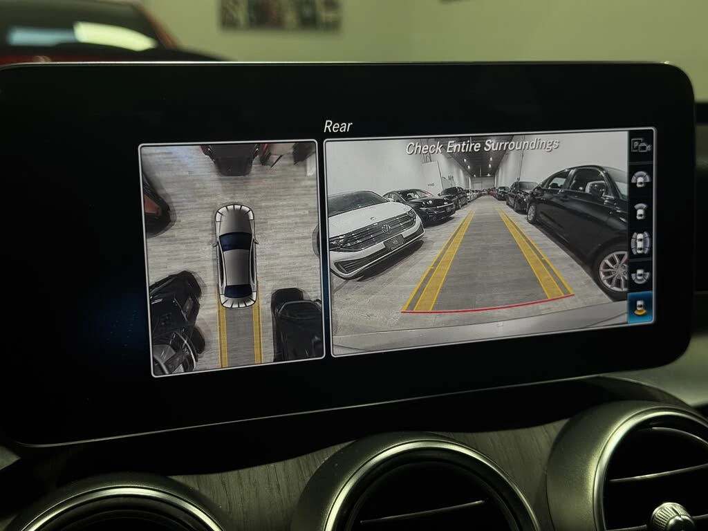 Mercedes-Benz C 300 * АВТО КРЕДИТ* ЦЕНА ДО БГ * СЕРВИЗНА ИСТОРИЯ *  - изображение 10