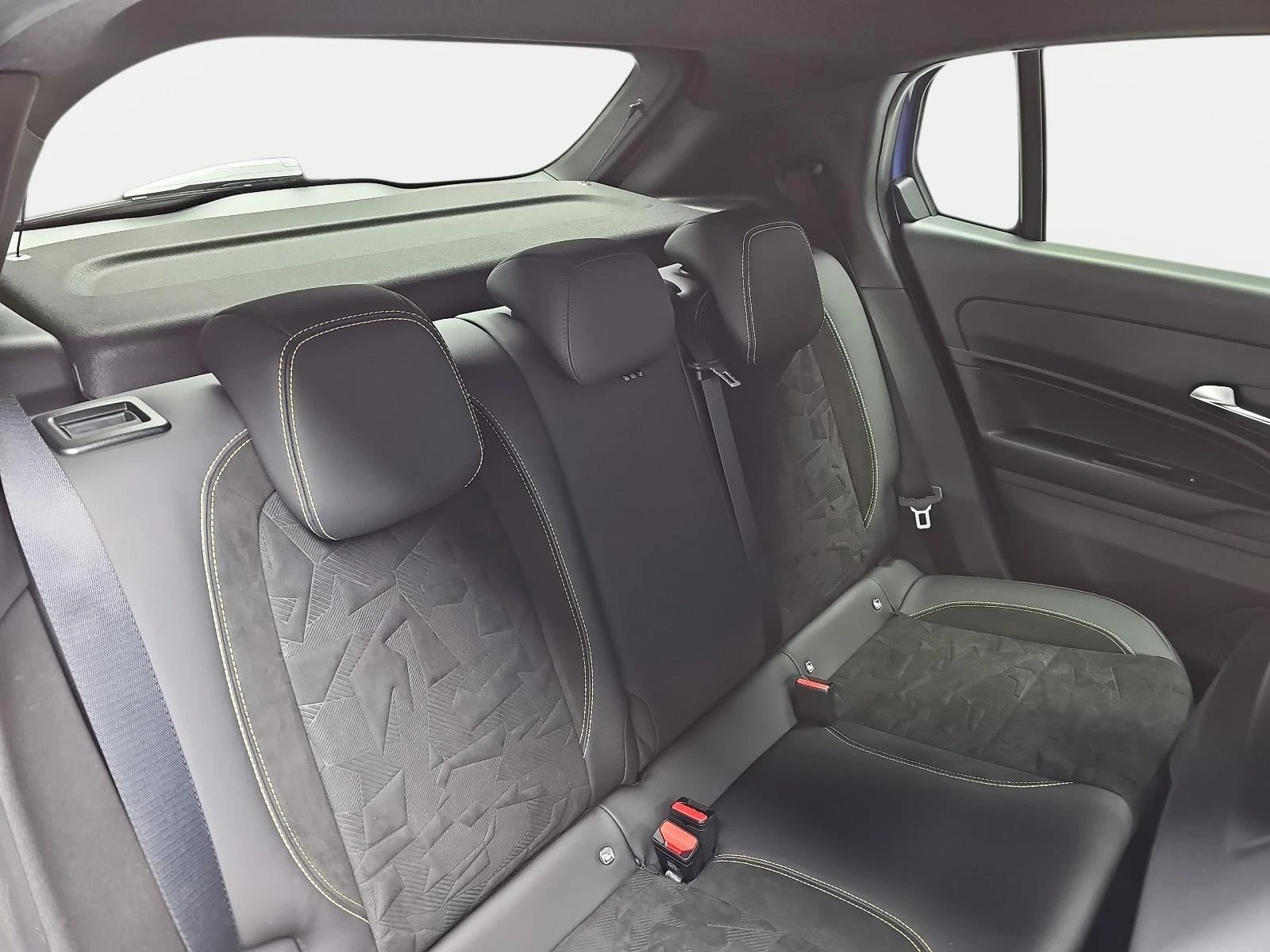 Abarth 600 e SCORPIONISSIMA LED CAMERA  | Mobile.bg � ����������� 15