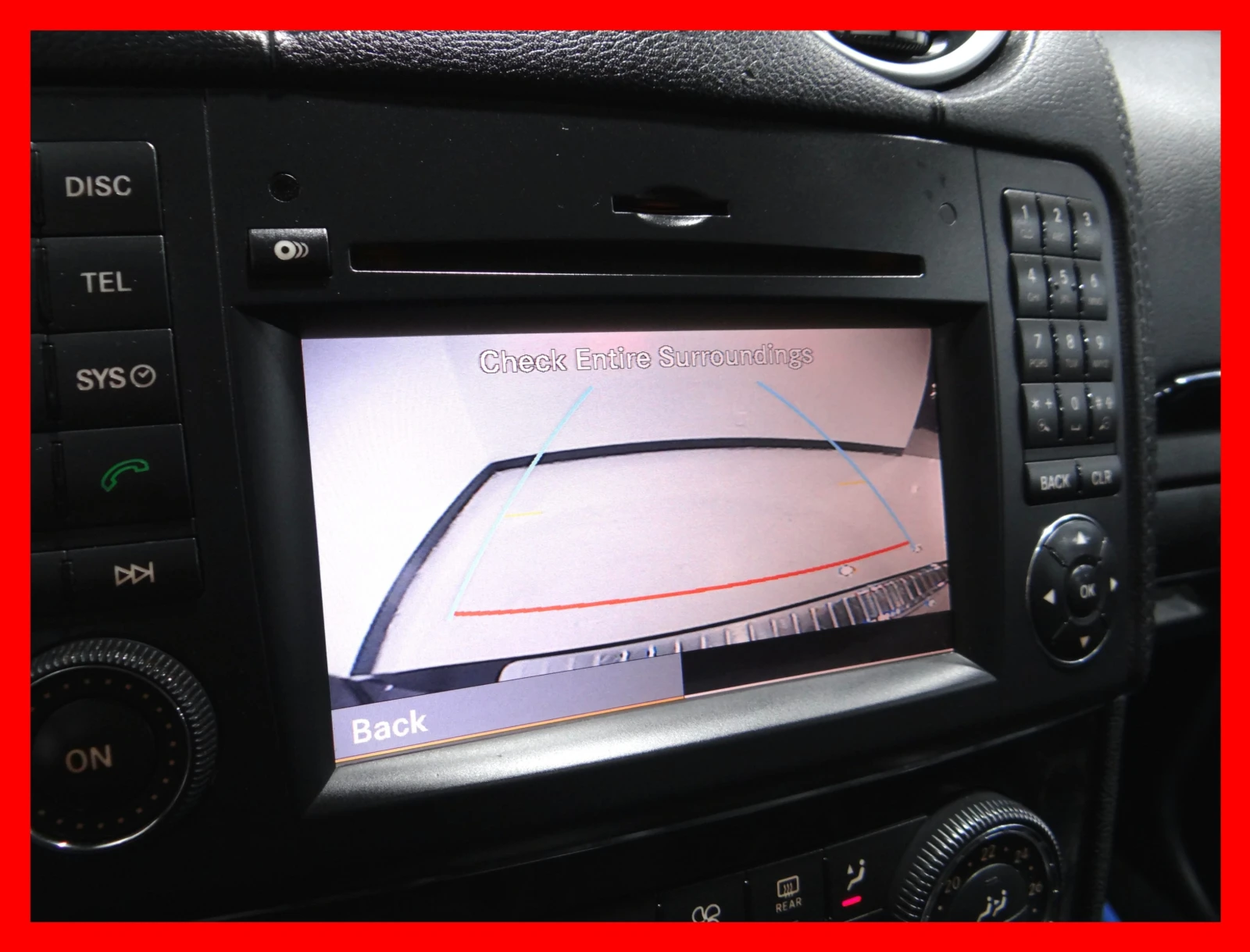 Mercedes-Benz ML 550 4MATIC* BLIND SPOT* KEYLESS* SUNROOF* REVERSE CAM*, снимка 12 - Автомобили и джипове - 54028047