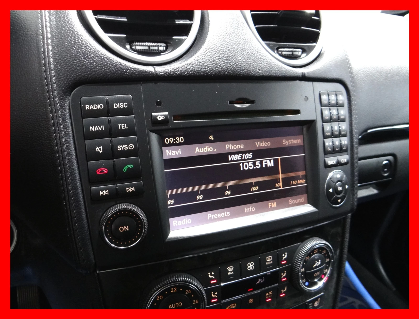 Mercedes-Benz ML 550 4MATIC* BLIND SPOT* KEYLESS* SUNROOF* REVERSE CAM*, снимка 11 - Автомобили и джипове - 54028047