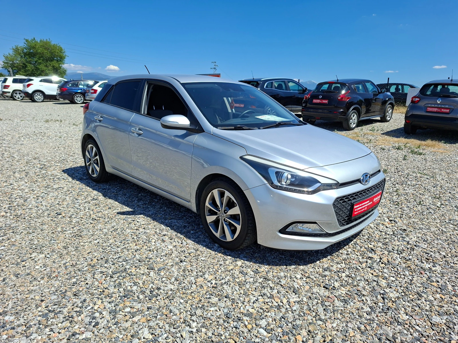 Hyundai I20 1.1CRDI* 6-Speed* 36м. х 185EUR.* , снимка 7 - Автомобили и джипове - 54031677