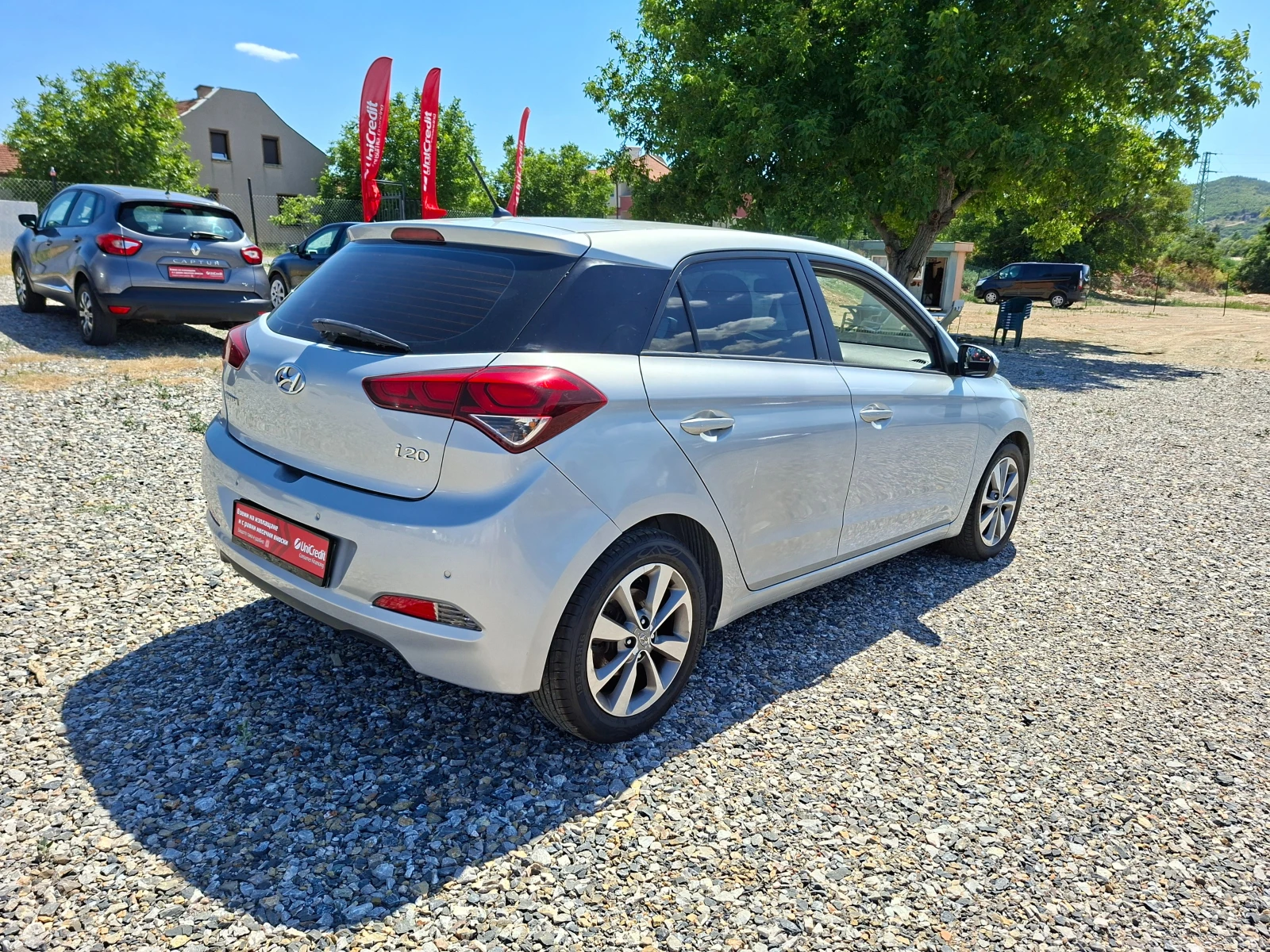 Hyundai I20 1.1CRDI* 6-Speed* 36м. х 185EUR.* , снимка 5 - Автомобили и джипове - 54031677
