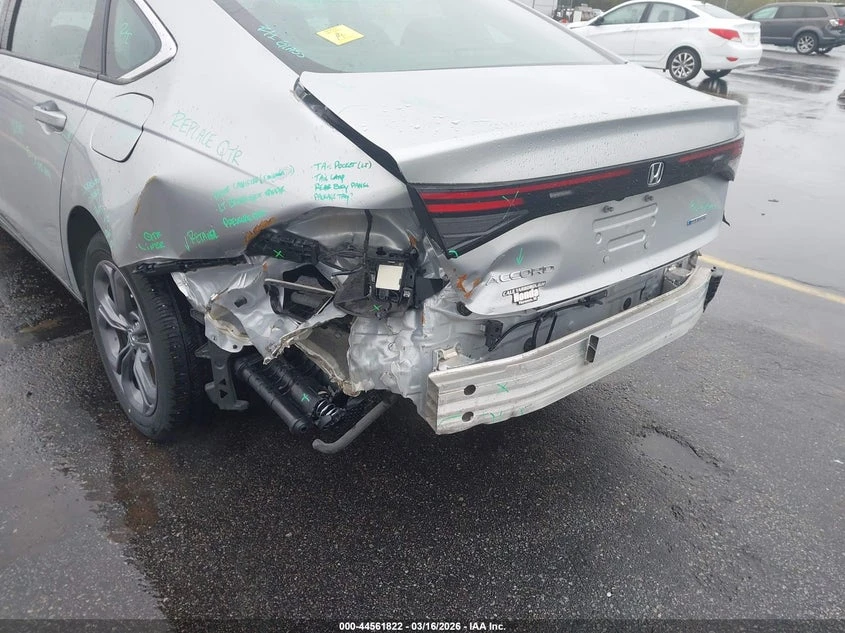 Honda Accord Hybrid Ex-L * КРАЙНА ЦЕНА* , снимка 6 - Автомобили и джипове - 54490859
