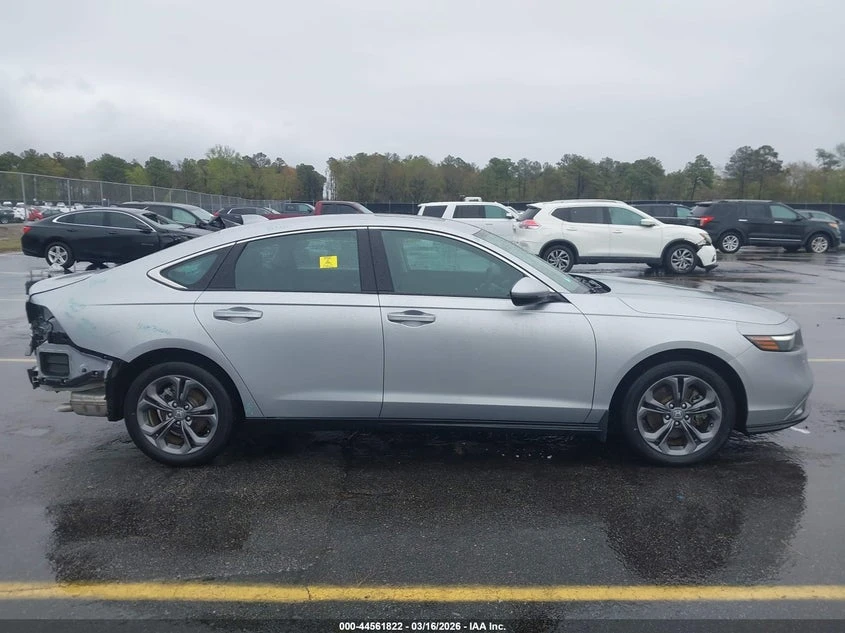 Honda Accord Hybrid Ex-L * КРАЙНА ЦЕНА* , снимка 13 - Автомобили и джипове - 54490859