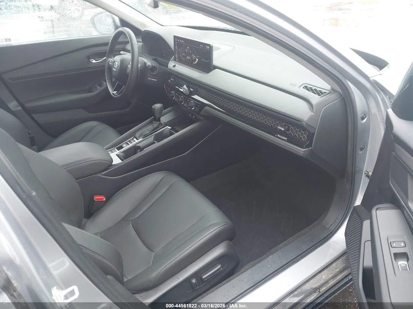 Honda Accord Hybrid Ex-L * КРАЙНА ЦЕНА* , снимка 5 - Автомобили и джипове - 54490859