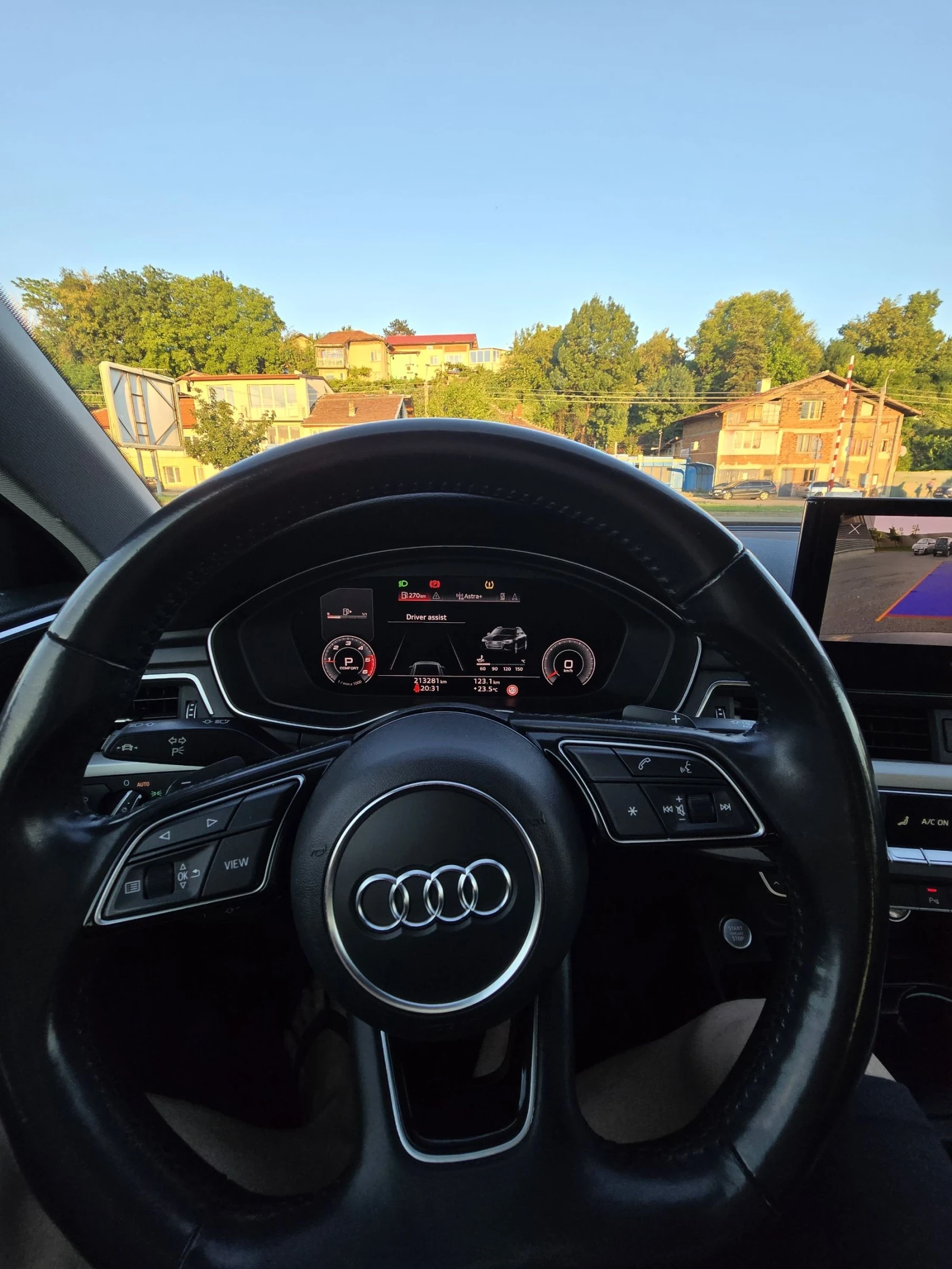 Audi A4 2.0 tdi Keyless, Digital, Distronic, снимка 8 - Автомобили и джипове - 54974548
