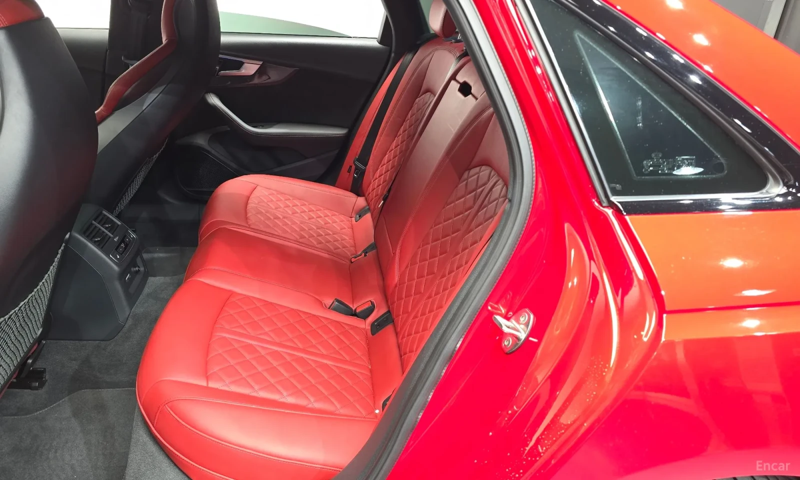 Audi S4 UNIKAT* 17000KM!!!* TOP OFERTA* , снимка 11 - Автомобили и джипове - 55173288