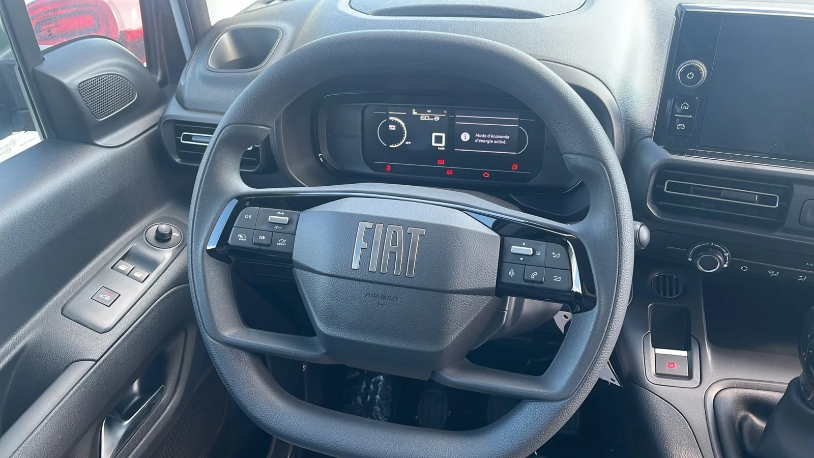 Fiat Doblo 1.6 D чисто нови, снимка 5 - Автомобили и джипове - 55317021