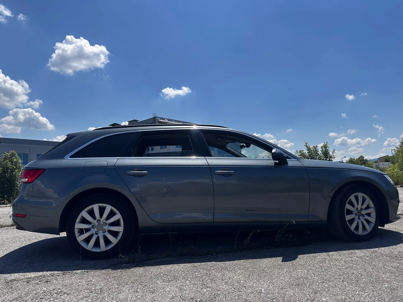 Audi A4 2.0 tdi, снимка 4 - Автомобили и джипове - 55652961