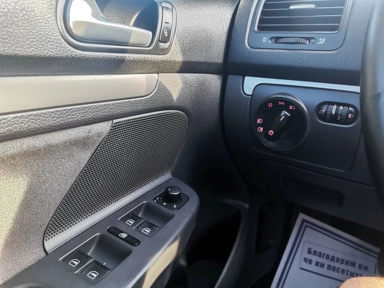 VW Golf 1.9 TDI 105 K.C, снимка 11 - Автомобили и джипове - 56375817