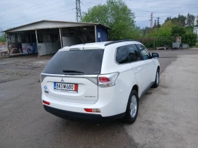 Mitsubishi Outlander 2.2DID 4x4 7места, снимка 2