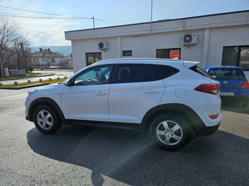 Hyundai Tucson 2, снимка 9 - Автомобили и джипове - 47237187