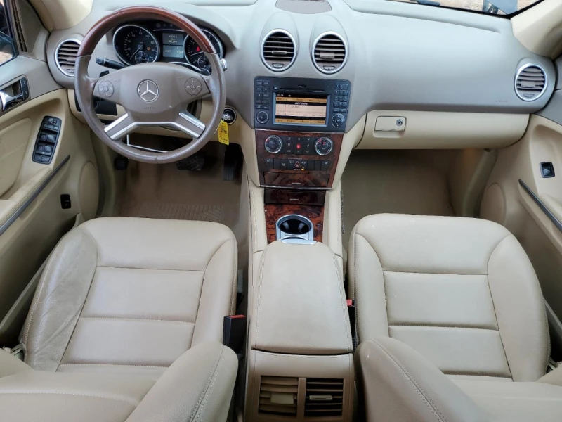 Mercedes-Benz ML 350 4MATIC / 3.5 V6 / Кожа / Панорама / ПОДГРЕВ /, снимка 8 - Автомобили и джипове - 52003634