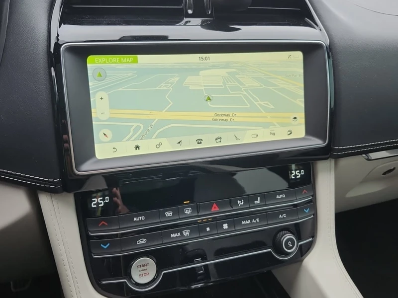 Jaguar F-PACE SVR  CARFAX, снимка 10 - Автомобили и джипове - 53089443