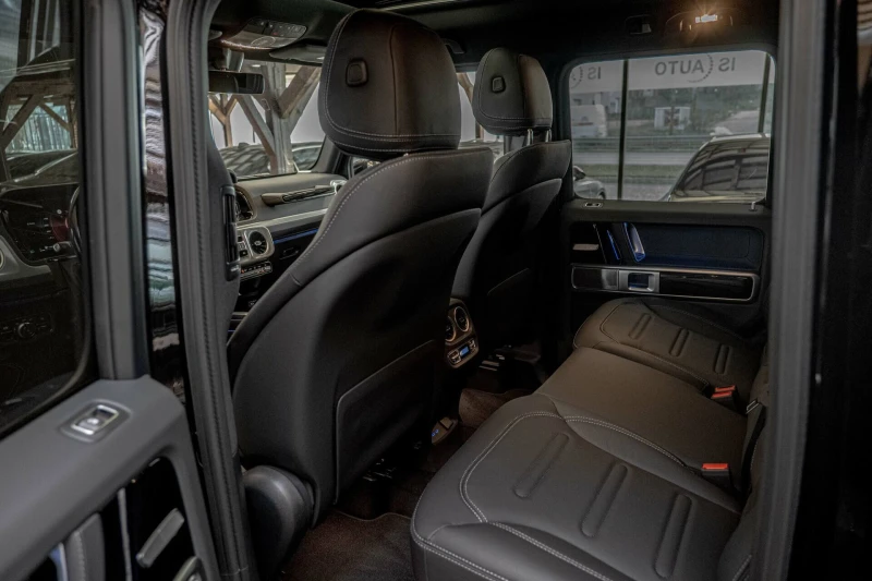 Mercedes-Benz G 450 d/3D Burmester/MultiBeam/Камера/Подгрев/Night Pake, снимка 8 - Автомобили и джипове - 53103268
