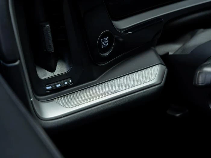 Porsche Cayenne E-HYBRID* BOSE* 360*  PANO* , снимка 10 - Автомобили и джипове - 56177380