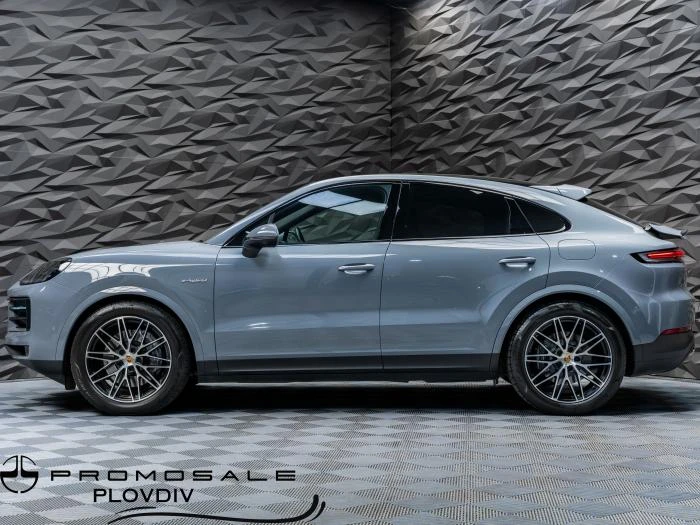 Porsche Cayenne E-HYBRID* BOSE* 360*  PANO* , снимка 3 - Автомобили и джипове - 56177380