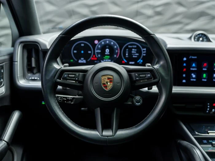 Porsche Cayenne E-HYBRID* BOSE* 360*  PANO* , снимка 9 - Автомобили и джипове - 56177380