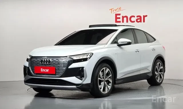 Audi Q4 e-tron 40 Premium Sportback/HUD/ПАНО/ДИСТРОНИК