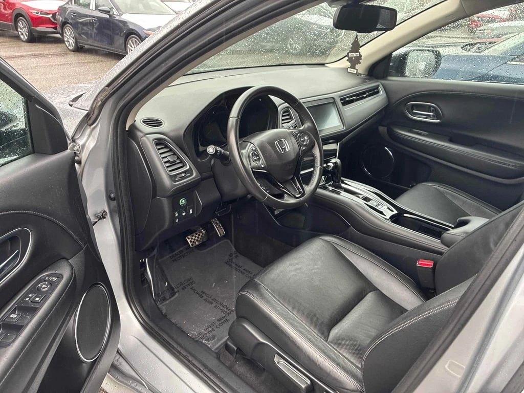 Honda Hr-v * Touring * CARFAX *    | Mobile.bg   6