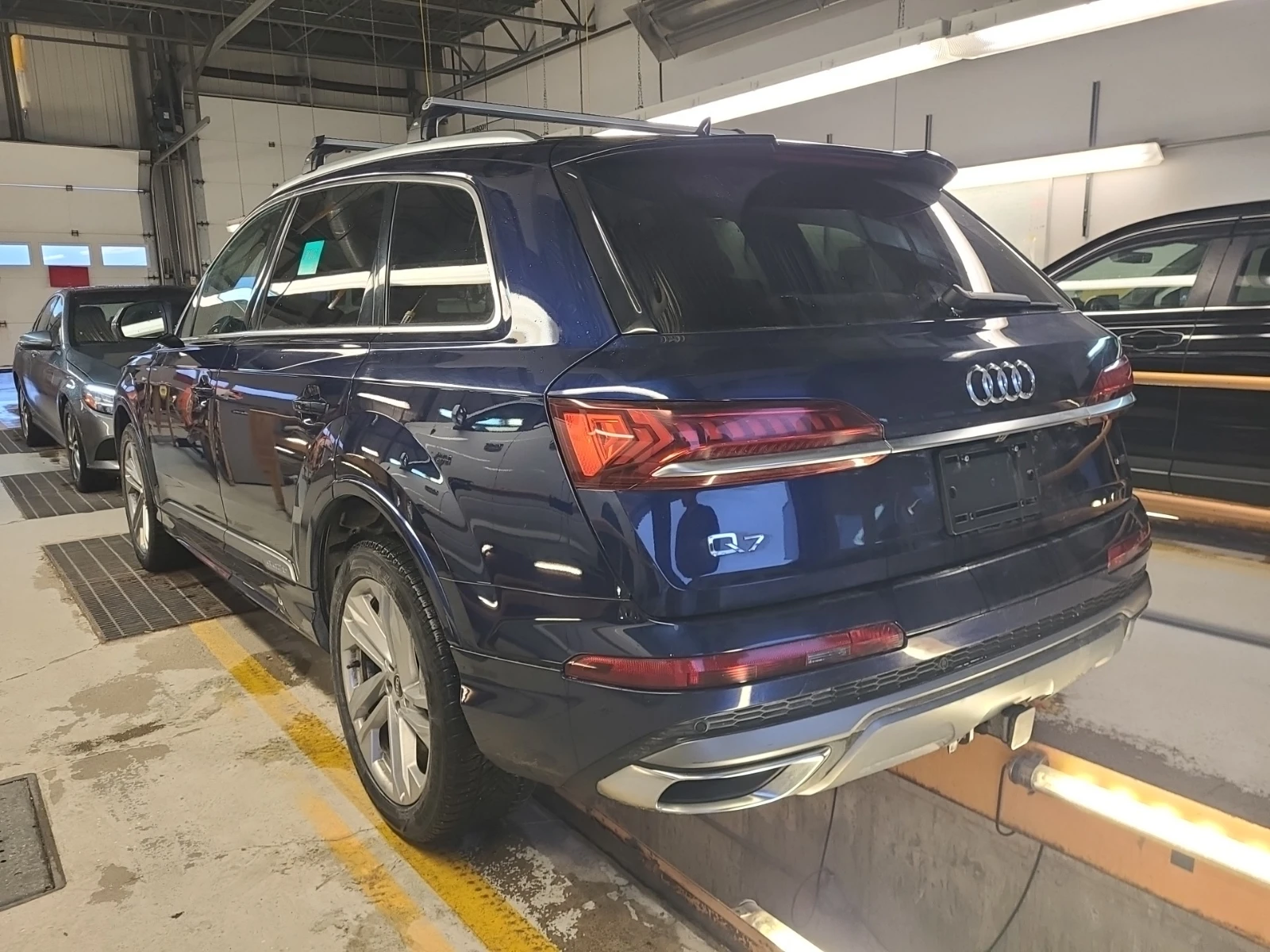 Audi Q7 * KOMFORT * CARFAX * ЦЕНА ДО БЪЛГАРИЯ - изображение 4