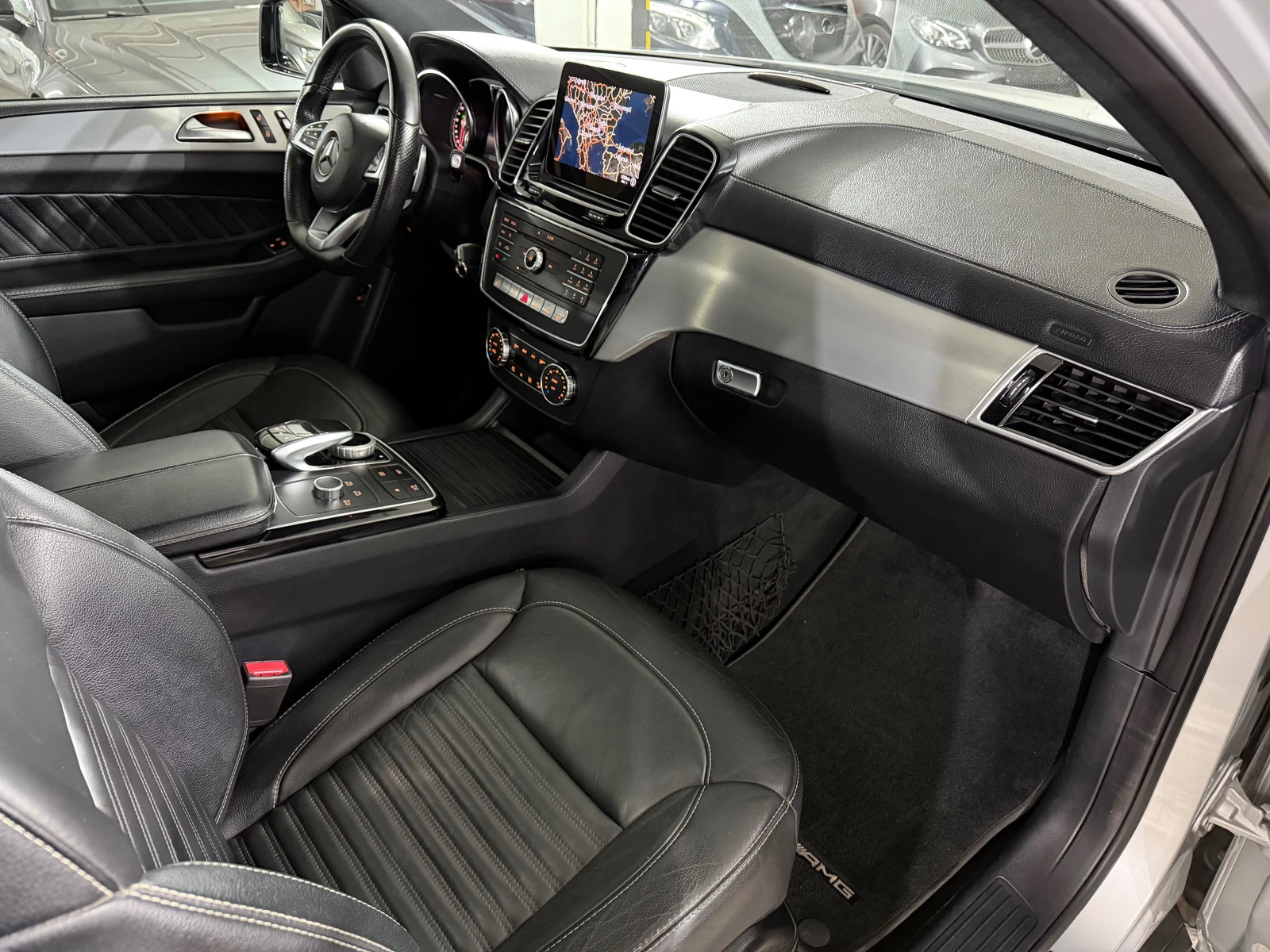 Mercedes-Benz GLE Coupe AMG 2019г. #PANO#DISTR#CAM360#BlindSpot#PODGREV#, снимка 12 - Автомобили и джипове - 54020458