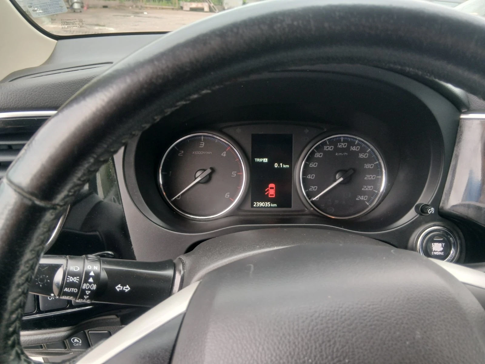 Mitsubishi Outlander 2.2DID 4x4 7места, снимка 6 - Автомобили и джипове - 54483541