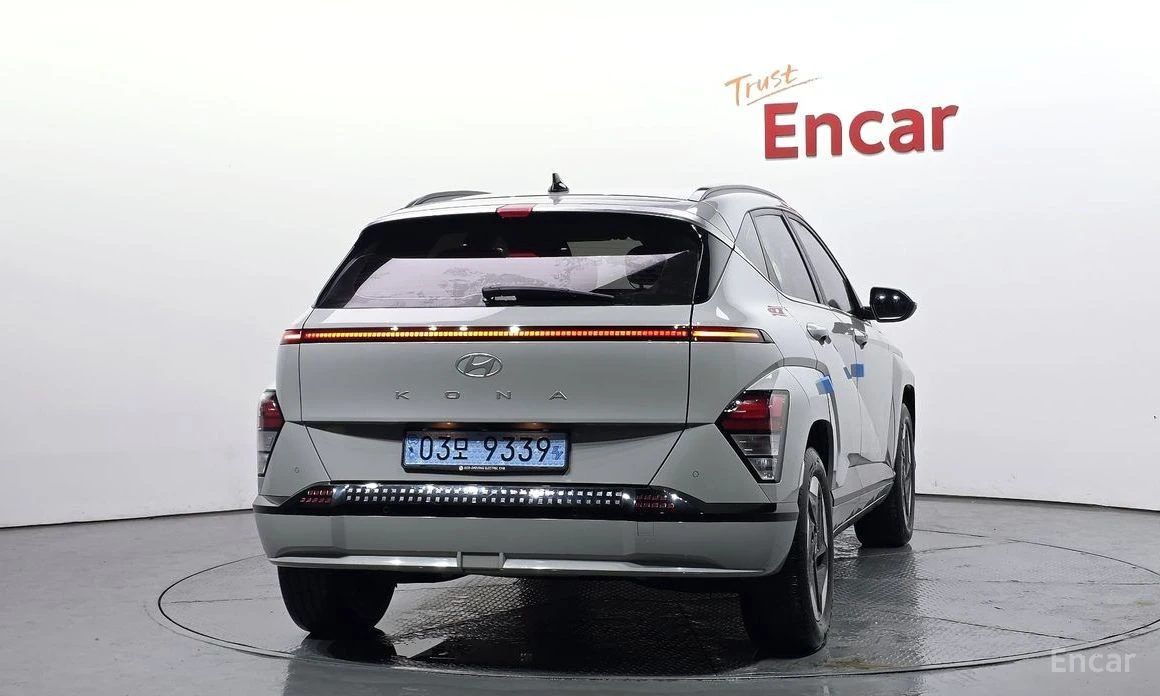 Hyundai Kona, снимка 4 - Автомобили и джипове - 54593755