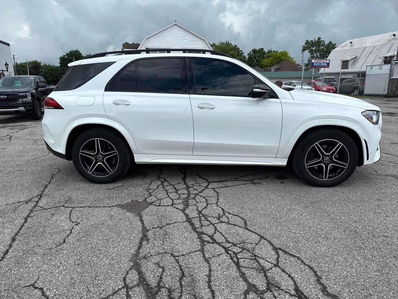 Mercedes-Benz GLE 350 BURMESTER/ПАНОРАМА/360, снимка 4 - Автомобили и джипове - 54964102