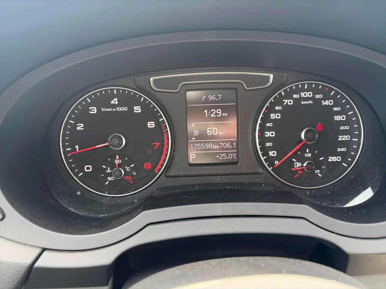 Audi Q3 * Progressiv * CARFAX * ���� �� �� | Mobile.bg � ����������� 7