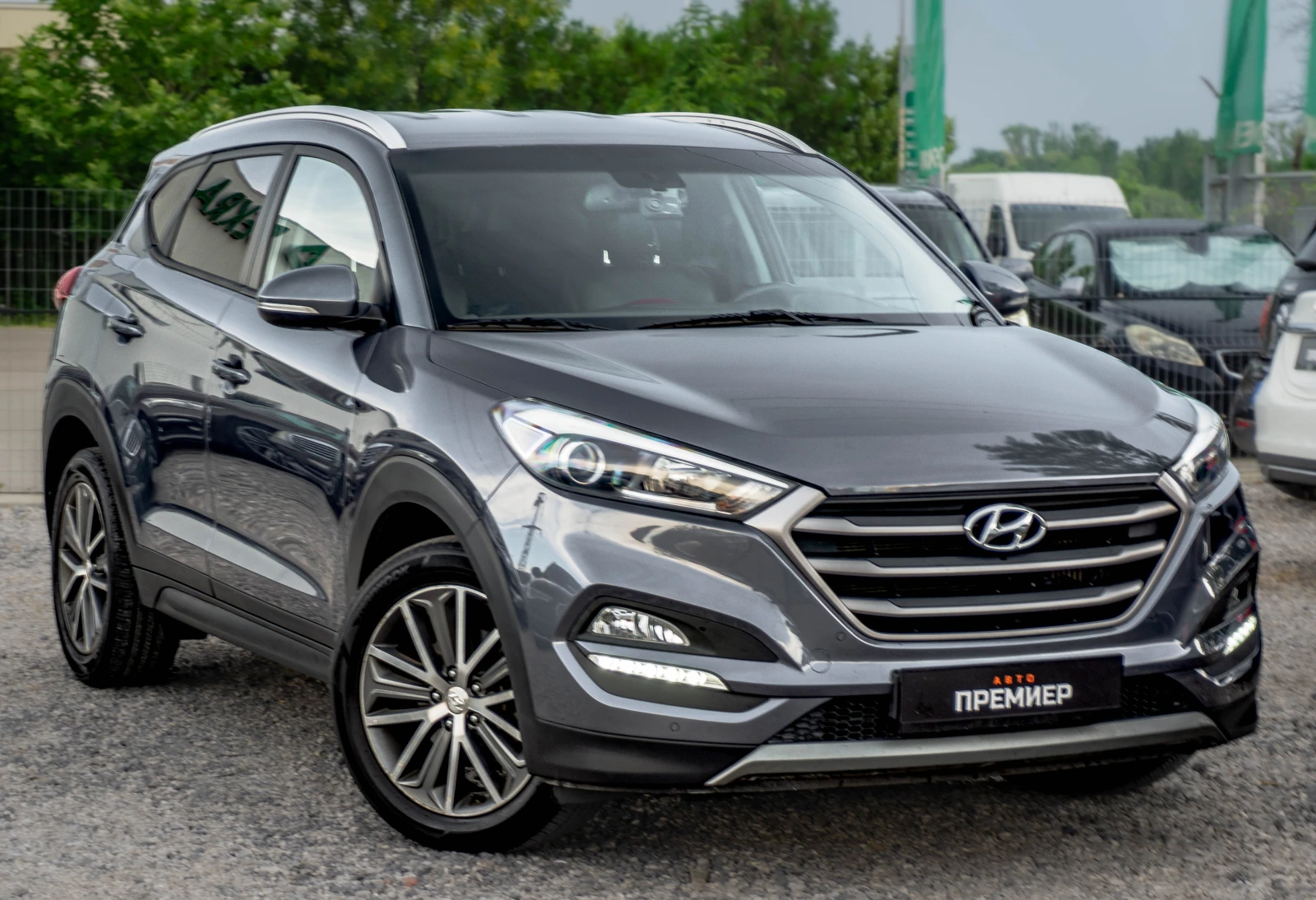Hyundai Tucson 2.0CRDI-6М.ГАР.РЕАЛНИ КМ., снимка 3 - Автомобили и джипове - 55103331