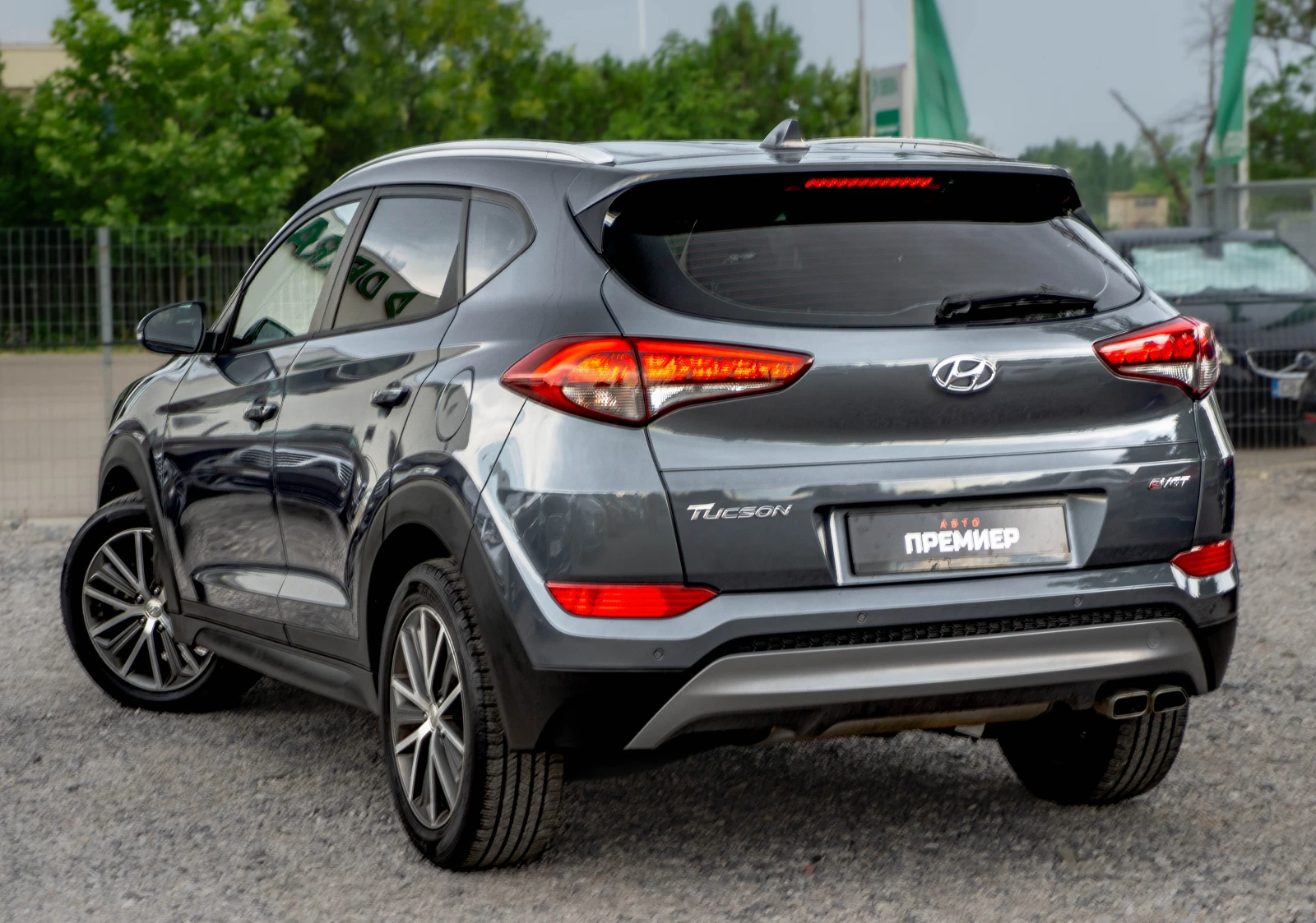 Hyundai Tucson 2.0CRDI-6М.ГАР.РЕАЛНИ КМ., снимка 6 - Автомобили и джипове - 55103331