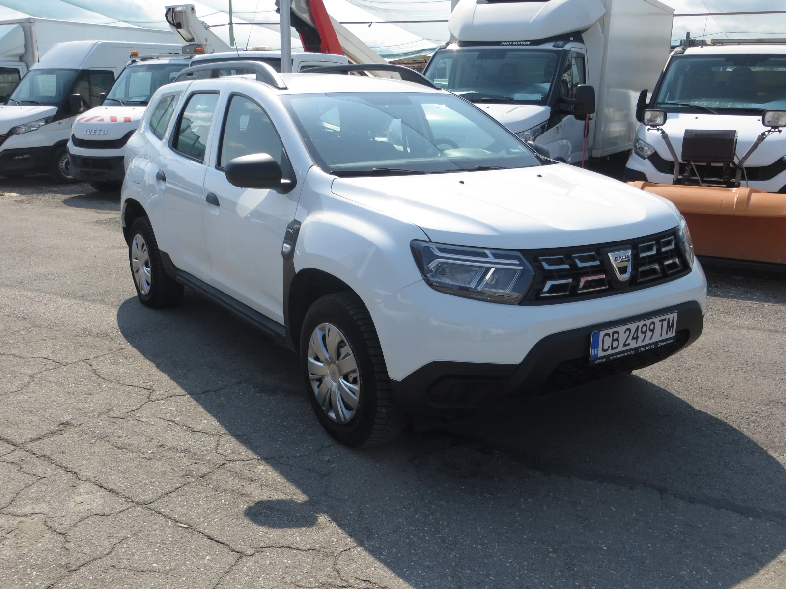 Dacia Duster 1, 5 DCI 4x4 ГАРАНЦИЯ, снимка 6 - Автомобили и джипове - 55434407