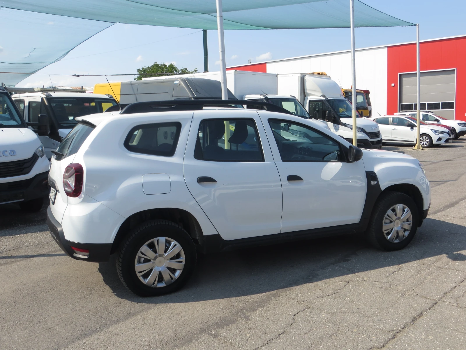 Dacia Duster 1, 5 DCI 4x4 ГАРАНЦИЯ, снимка 5 - Автомобили и джипове - 55434407