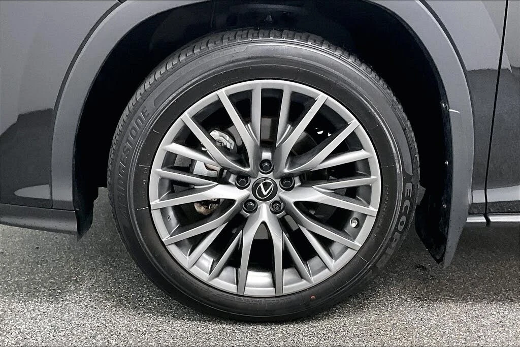 Lexus RX 350 F-SPORT* AWD* ПОДГРЕВ* ОБДУХВАНЕ* ПАНО* 360* , снимка 15 - Автомобили и джипове - 55616005