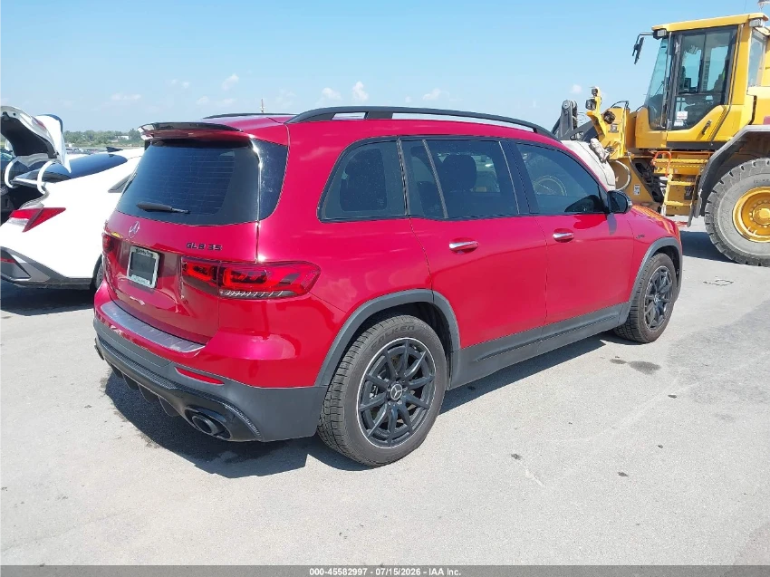 Mercedes-Benz GLB35AMG 4MATIC - DISTRONIC -  BURMESTER - ПОДГРЕВИ - ПАНО, снимка 6 - Автомобили и джипове - 56003742