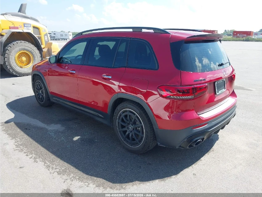 Mercedes-Benz GLB35AMG 4MATIC - DISTRONIC -  BURMESTER - ПОДГРЕВИ - ПАНО, снимка 4 - Автомобили и джипове - 56003742