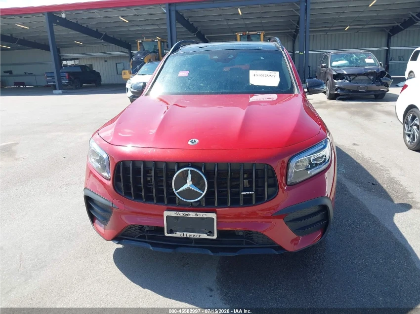 Mercedes-Benz GLB35AMG 4MATIC - DISTRONIC -  BURMESTER - ПОДГРЕВИ - ПАНО, снимка 2 - Автомобили и джипове - 56003742