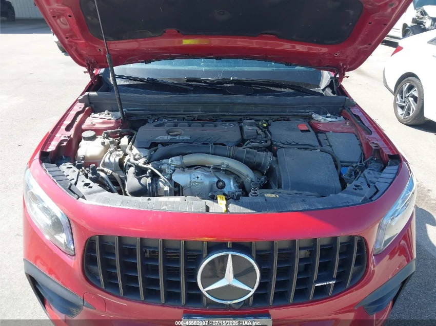 Mercedes-Benz GLB35AMG 4MATIC - DISTRONIC -  BURMESTER - ПОДГРЕВИ - ПАНО, снимка 11 - Автомобили и джипове - 56003742