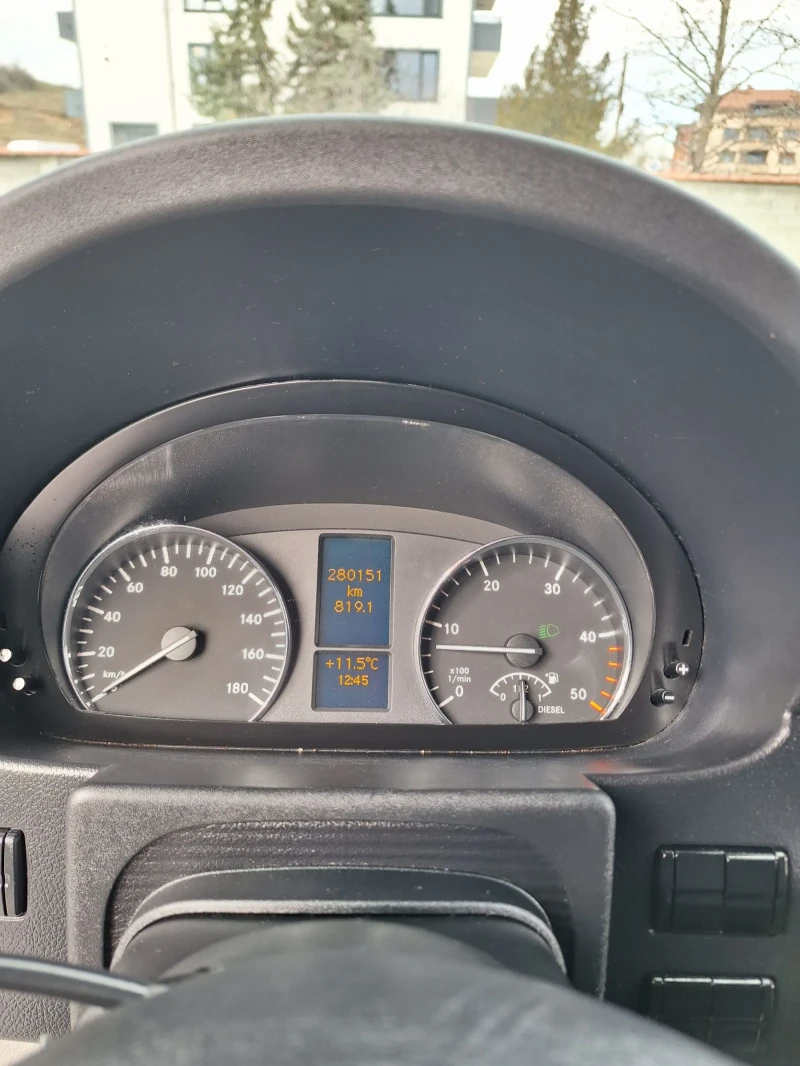 Mercedes-Benz Sprinter 318, снимка 11 - Бусове и автобуси - 53391240