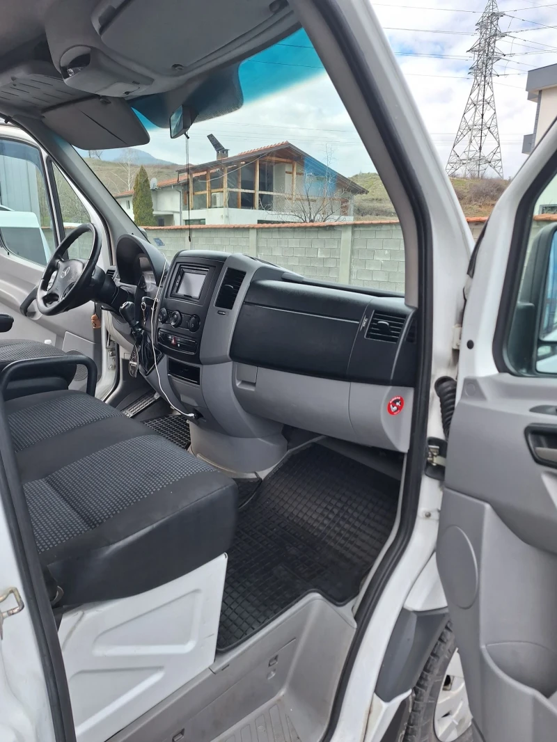 Mercedes-Benz Sprinter 318, снимка 9 - Бусове и автобуси - 53391240