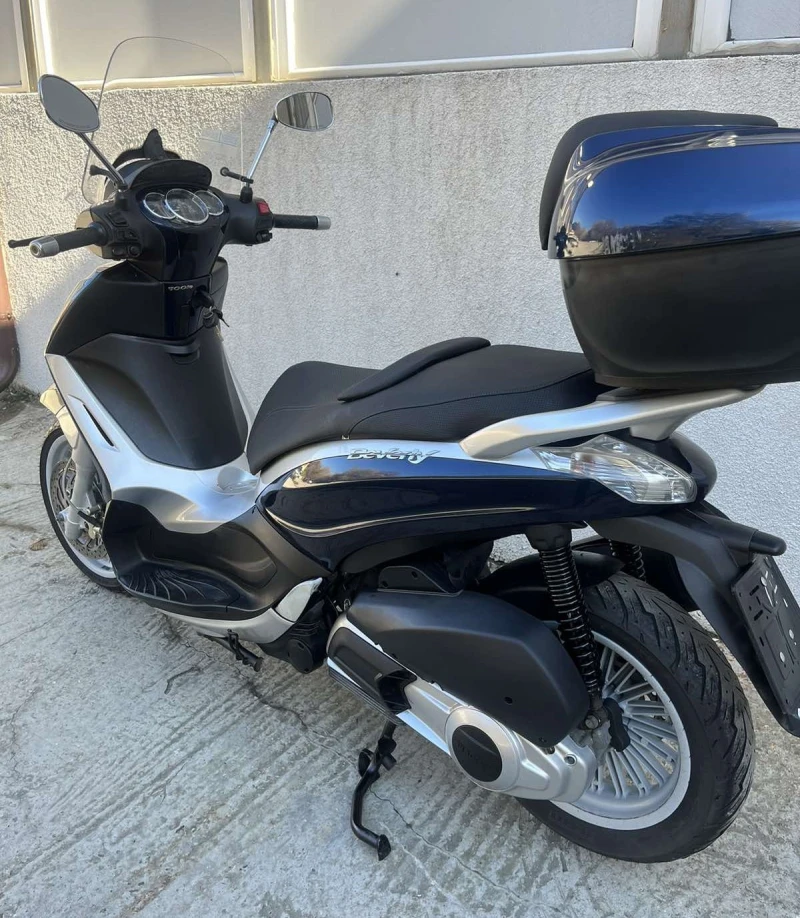 Piaggio Beverly 300, снимка 2 - Мотоциклети и мототехника - 52423544