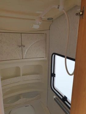 Каравана Hobby 460 UFE, снимка 17
