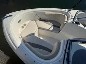 Моторна яхта Chaparral SSi 180, снимка 3