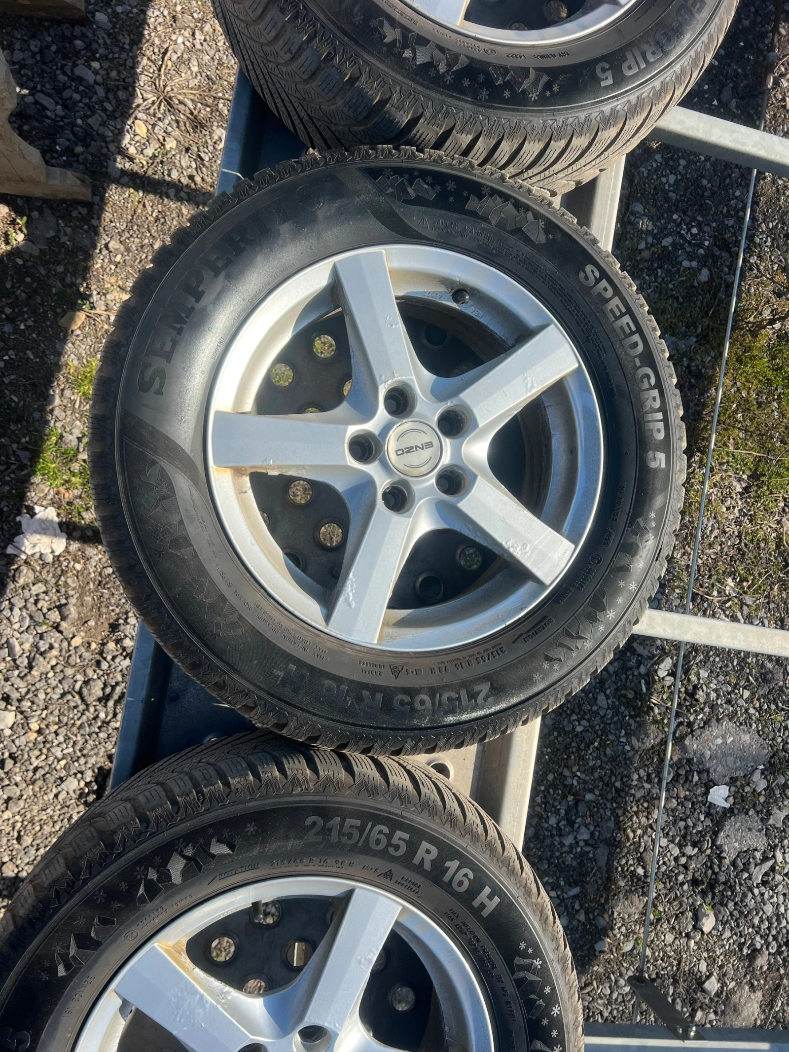 Гуми с джанти Semperit 215/65R16, снимка 3 - Гуми и джанти - 53852401